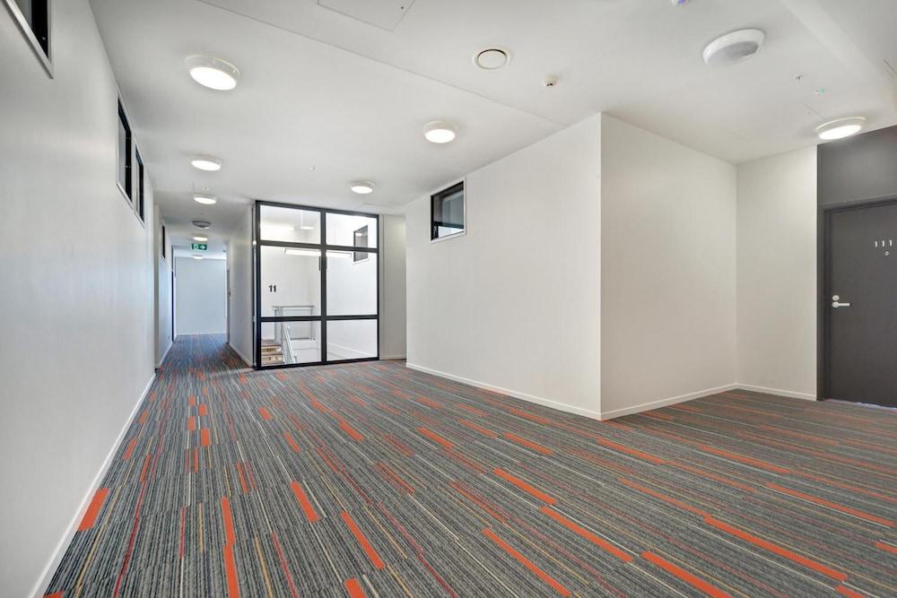 Mcentral Apartments Manukau Auckland Exterior photo